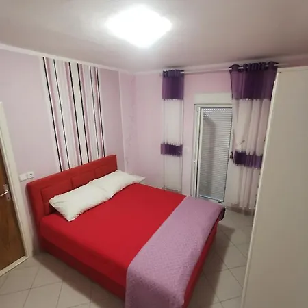 Apartment Toni Primosten Exterior photo