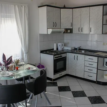 Apartment Toni Primosten Room photo