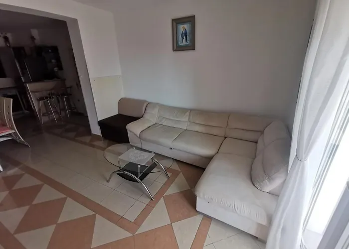 Apartment Toni